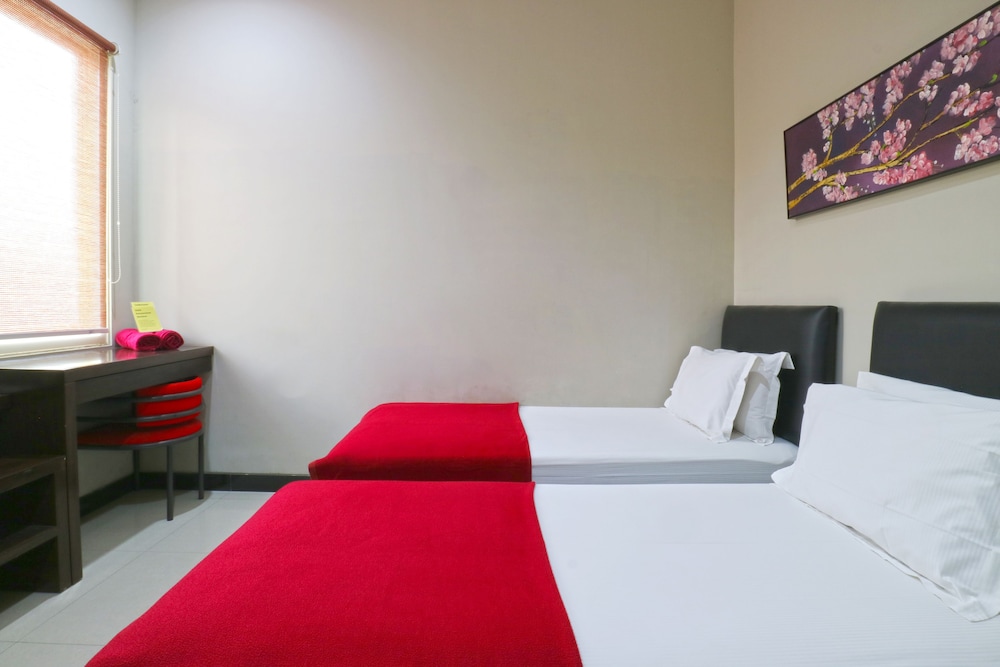 Chiaro Hotel Syariah 7/15