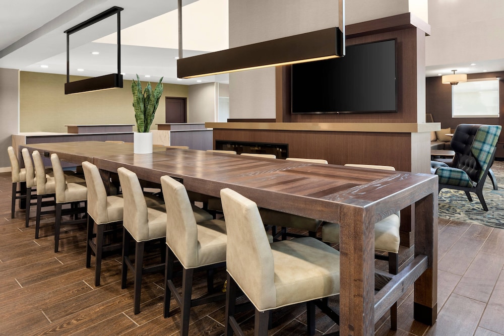Residence Inn by Marriott East Peoria 26/36