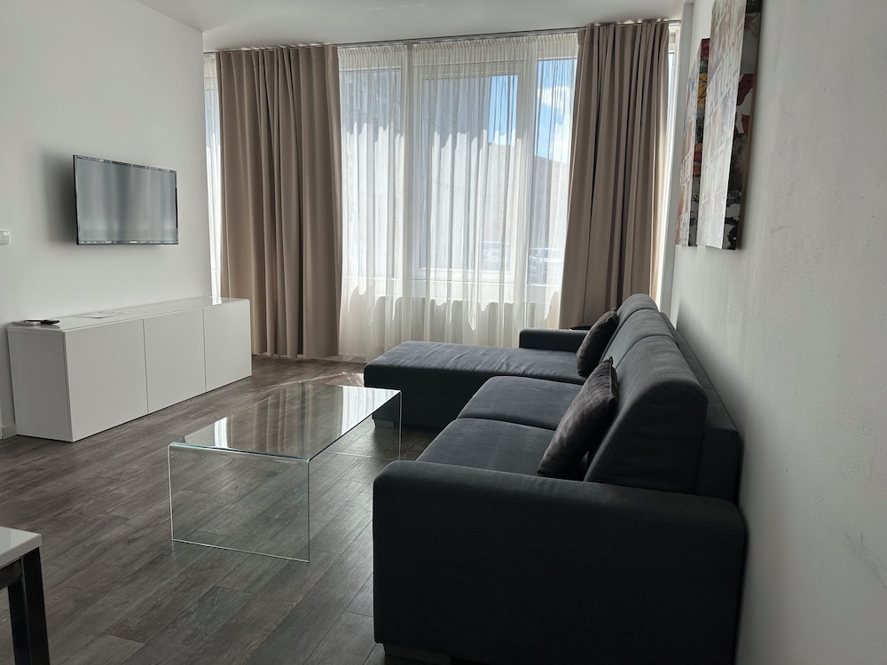 Kapitol Hotel 43/62