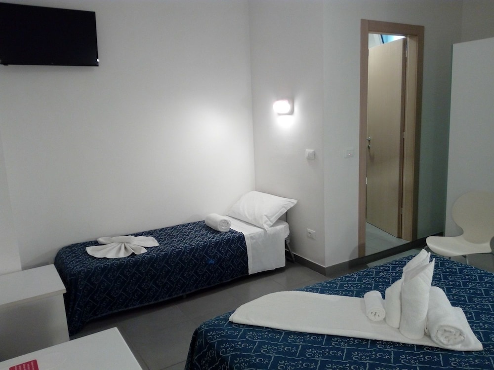 Nautilus Hotel 14/28