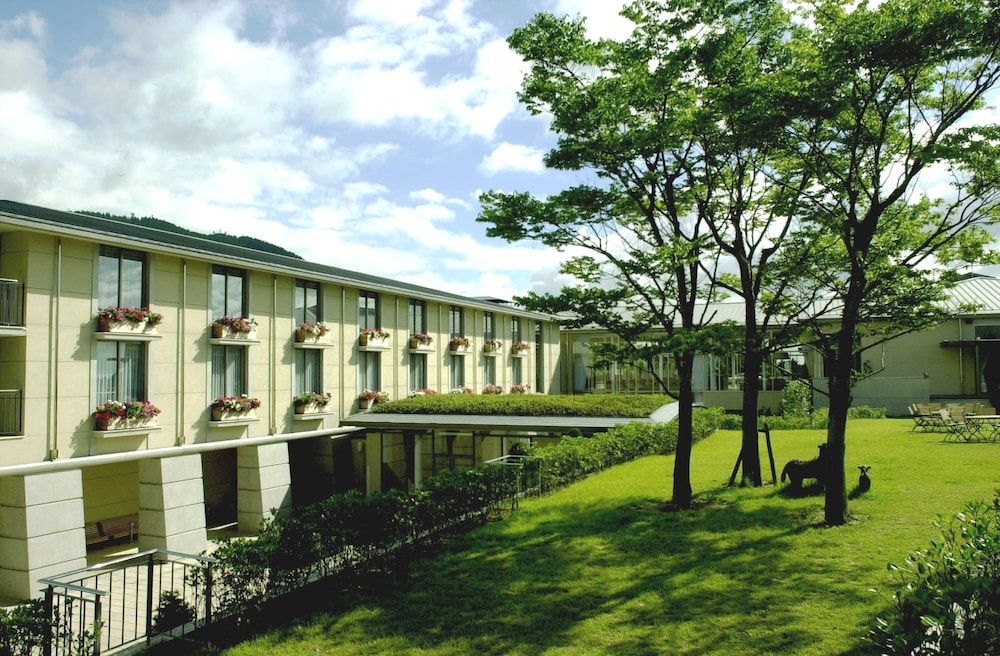 L Hotel de Hiei 22/26