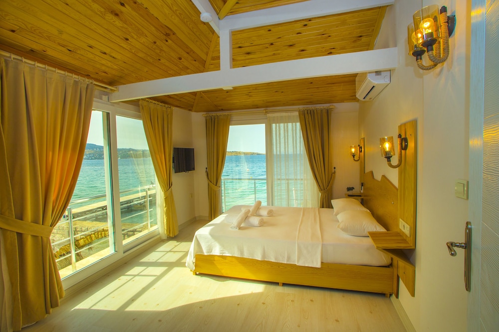 Yalim Hotel 13/38