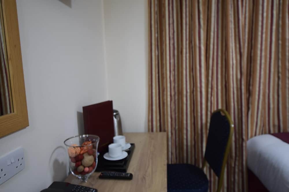 Premierlux Serviced Apartments 25/62