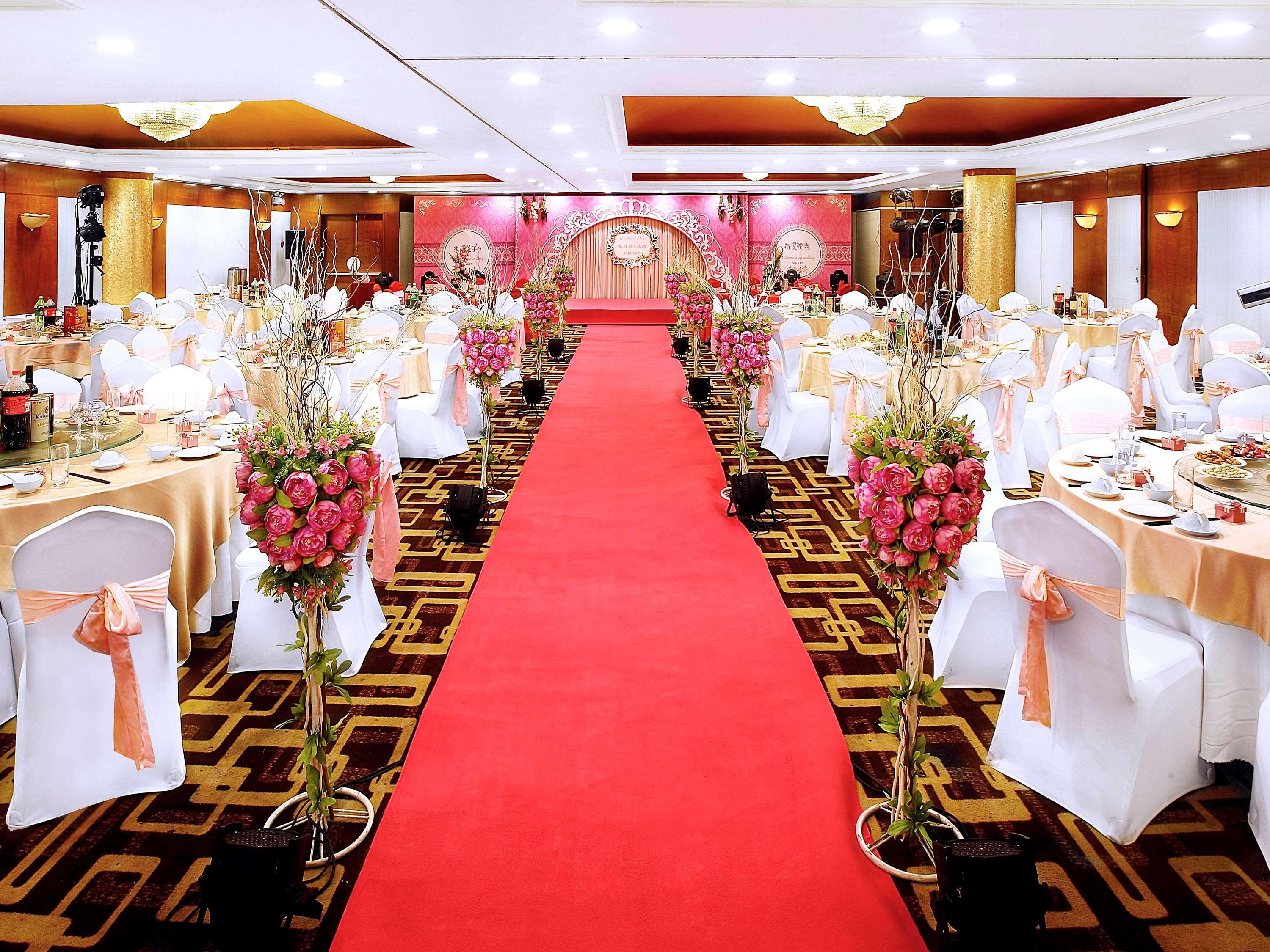 Beijing XinQiao Hotel 34/50