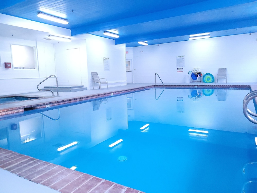swimming pool spa