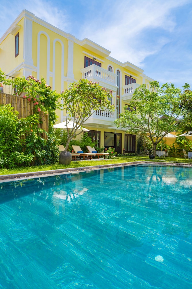 Hoi An Central Hotel 68/73