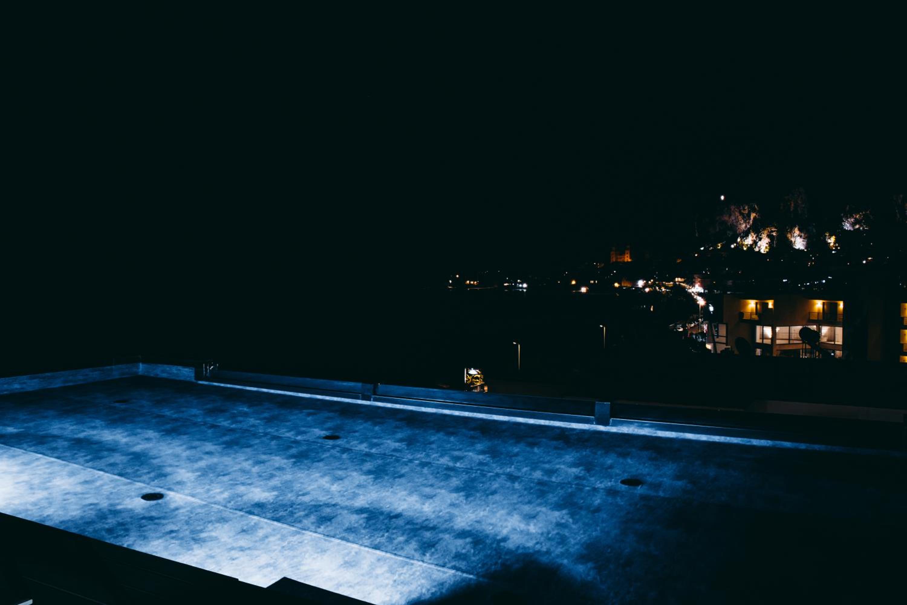 Sunset Hotel 46/50