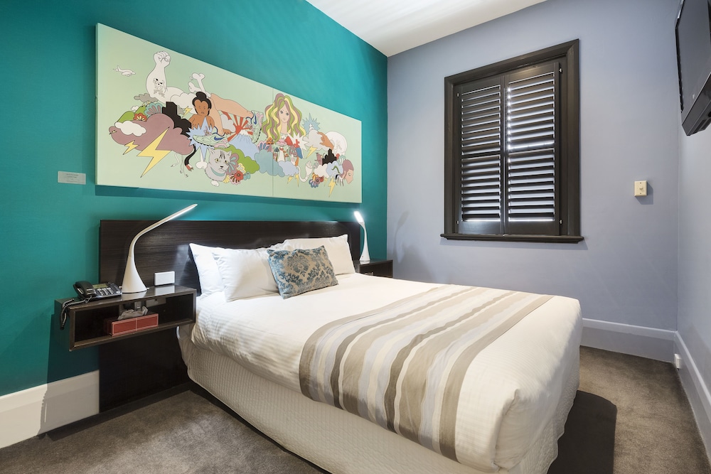 Tolarno Hotel 25/52