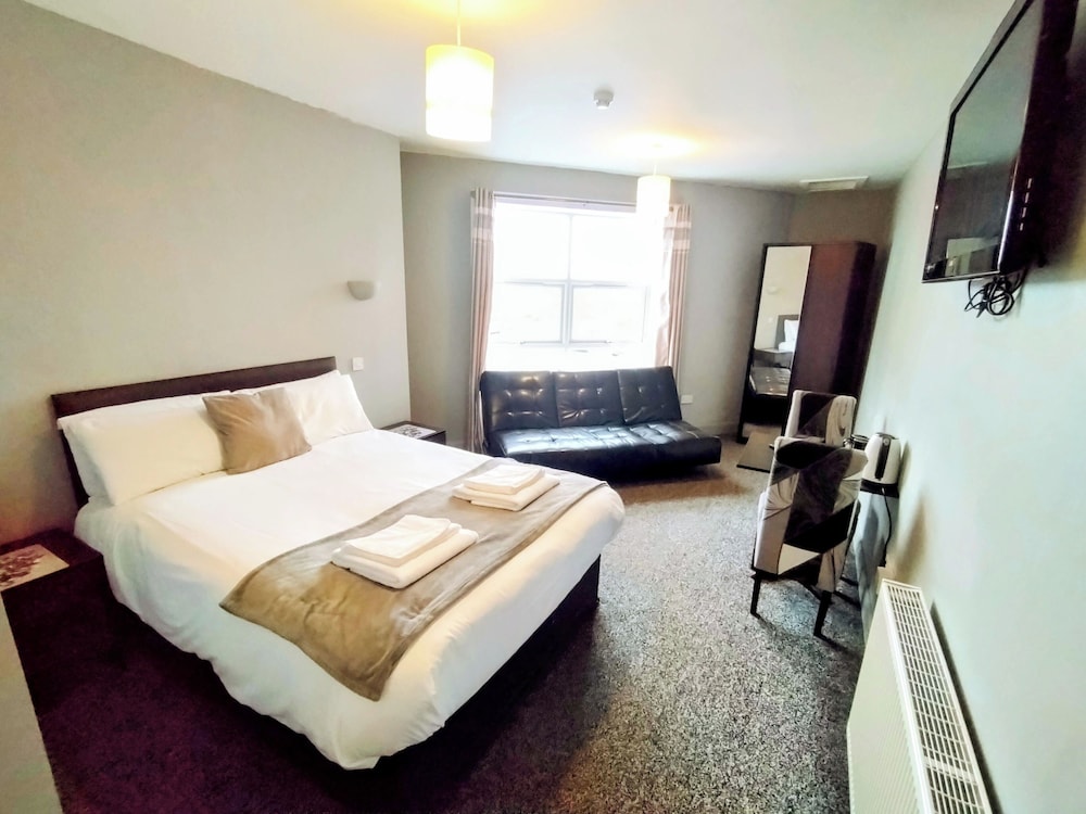 Oyo Gin House Hotel 6/50
