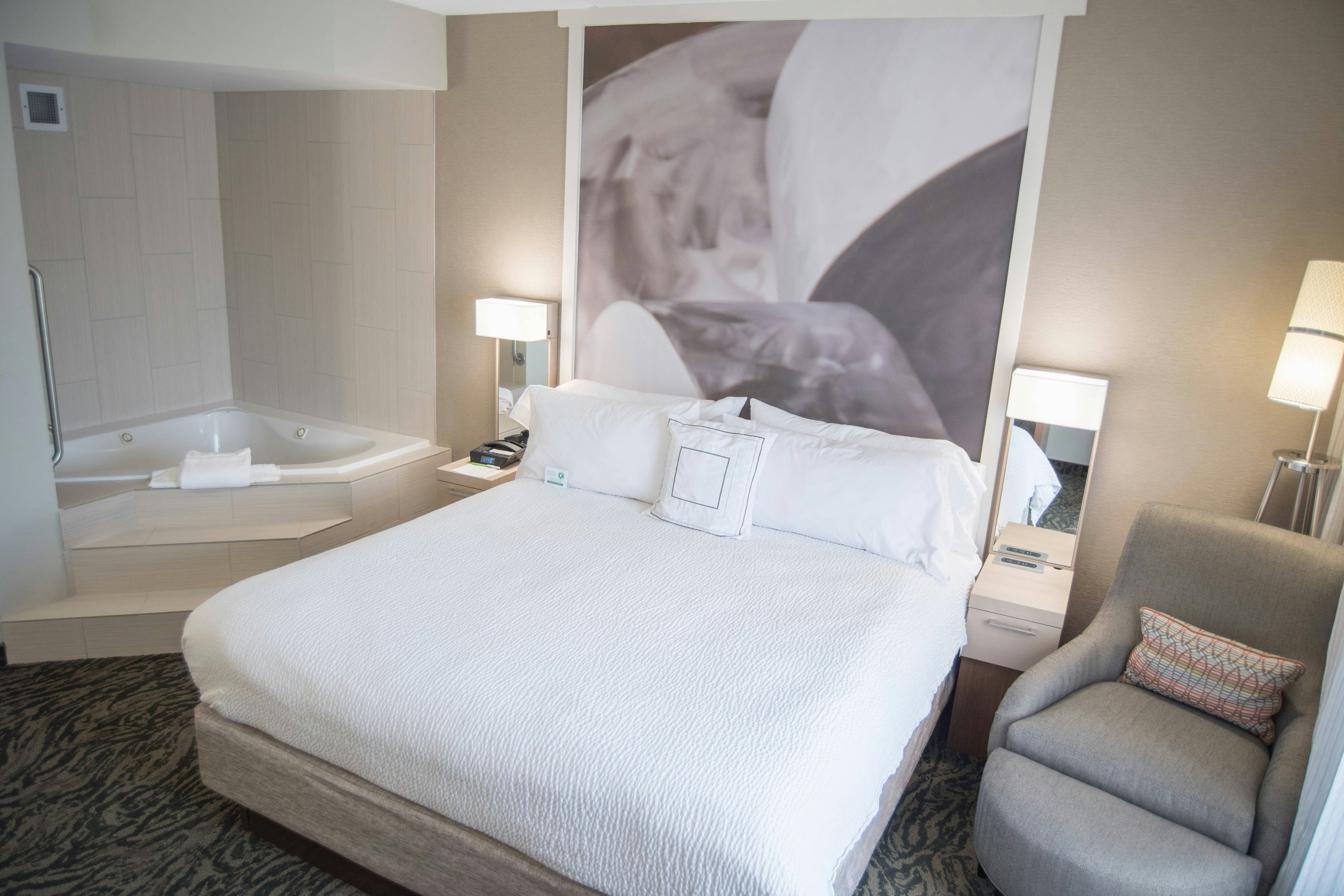 Courtyard by Marriott Hickory 3/33