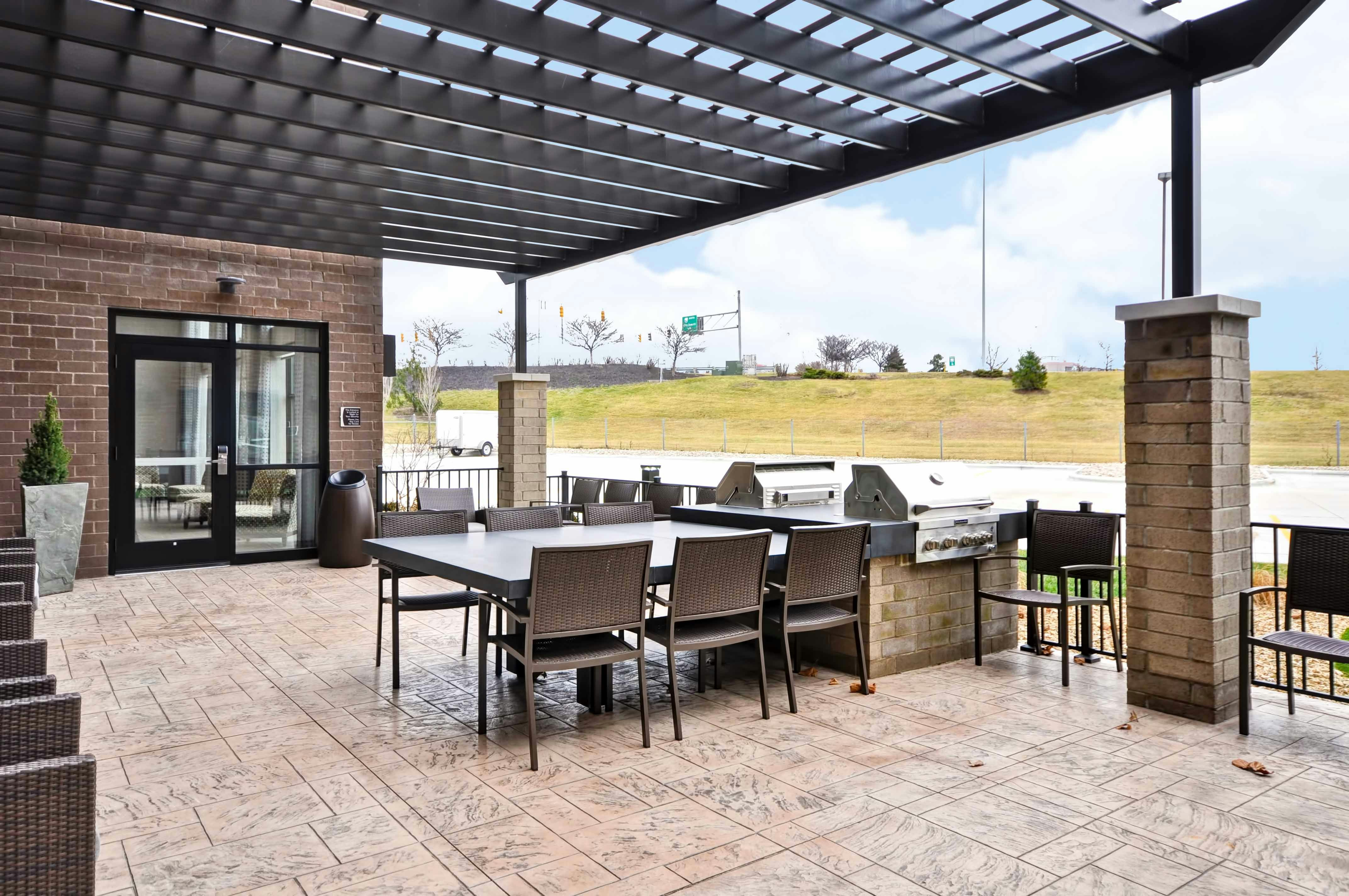 Homewood Suites By Hilton Cincinnati West Chester 18/29