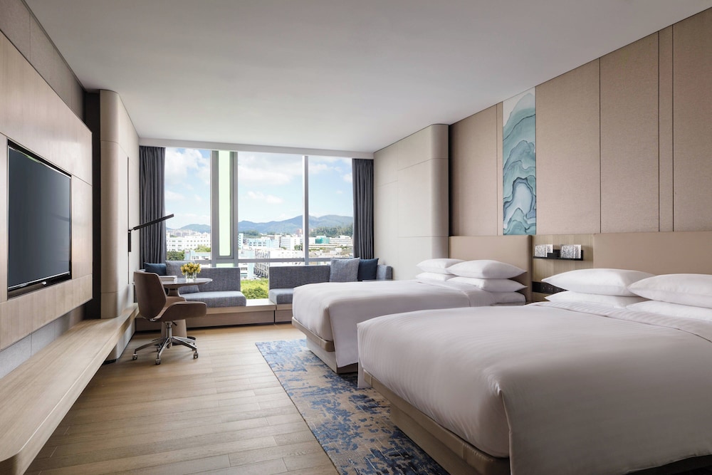 Room, Multiple Beds, Garden View
