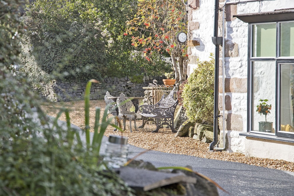 Hawthorn Farm Guest House 34/50