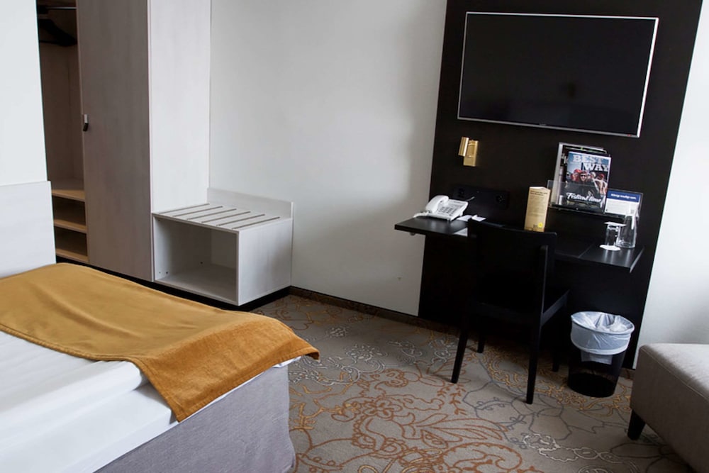 Quality Hotel Royal Corner 8/70