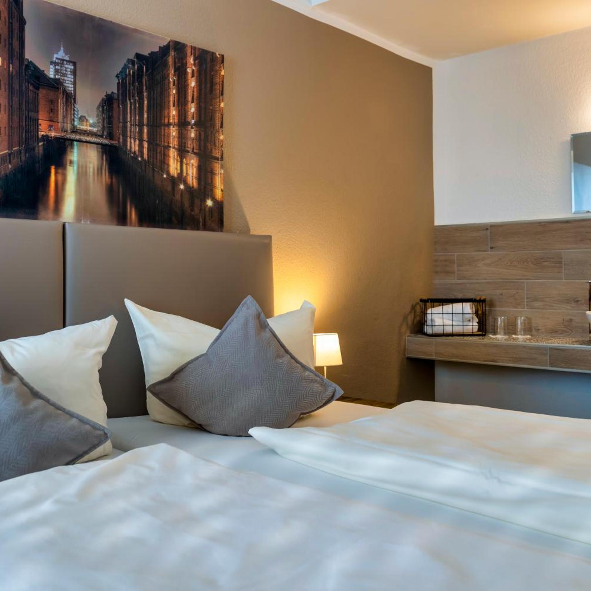 Standard, Double Bed