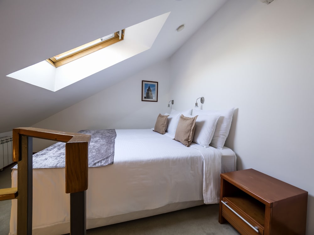 Le Petit Piaf Hotel 26/56