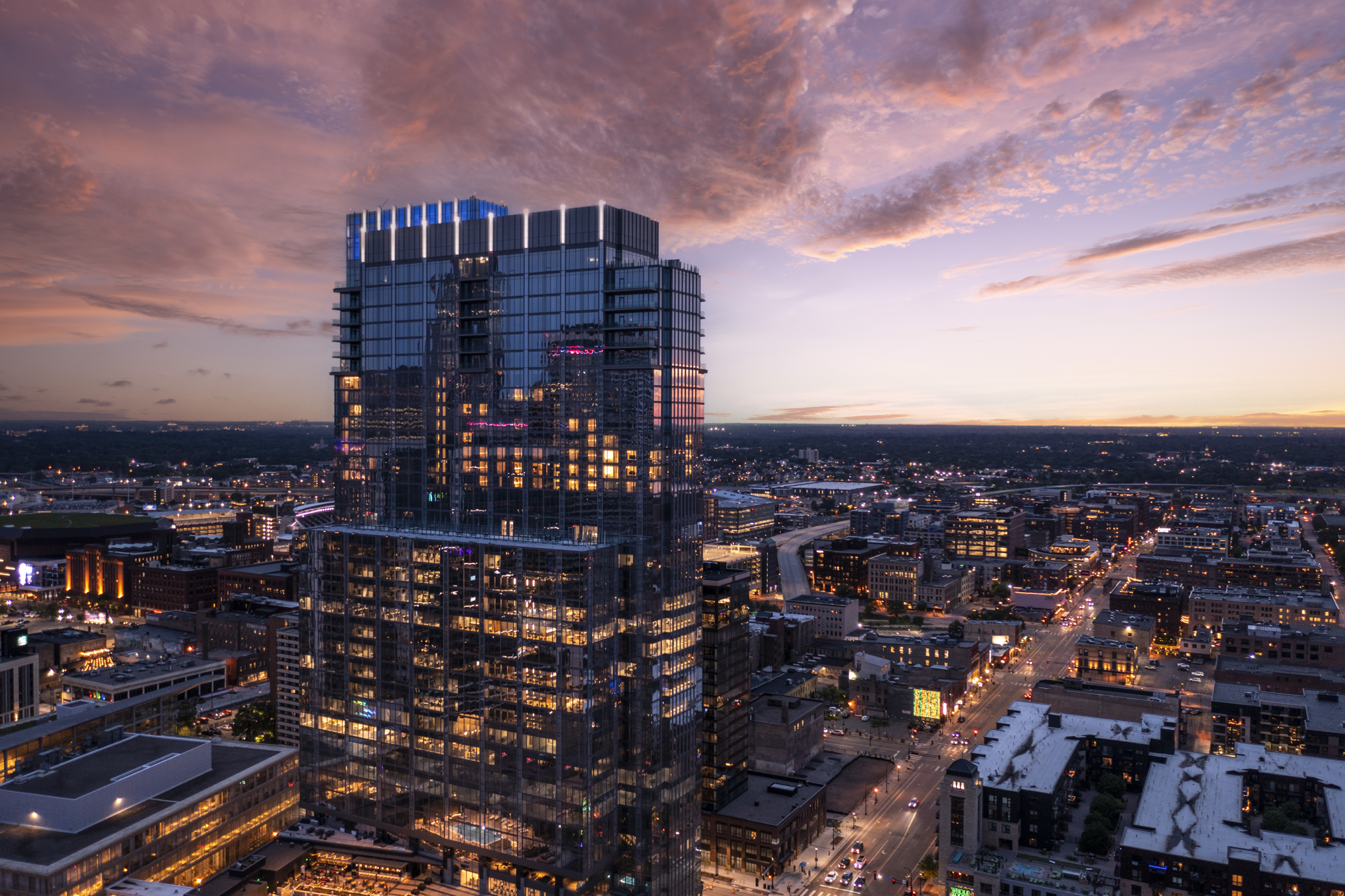 Four Seasons Hotel Minneapolis 41/42