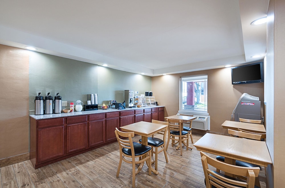 restaurant-cafeteria