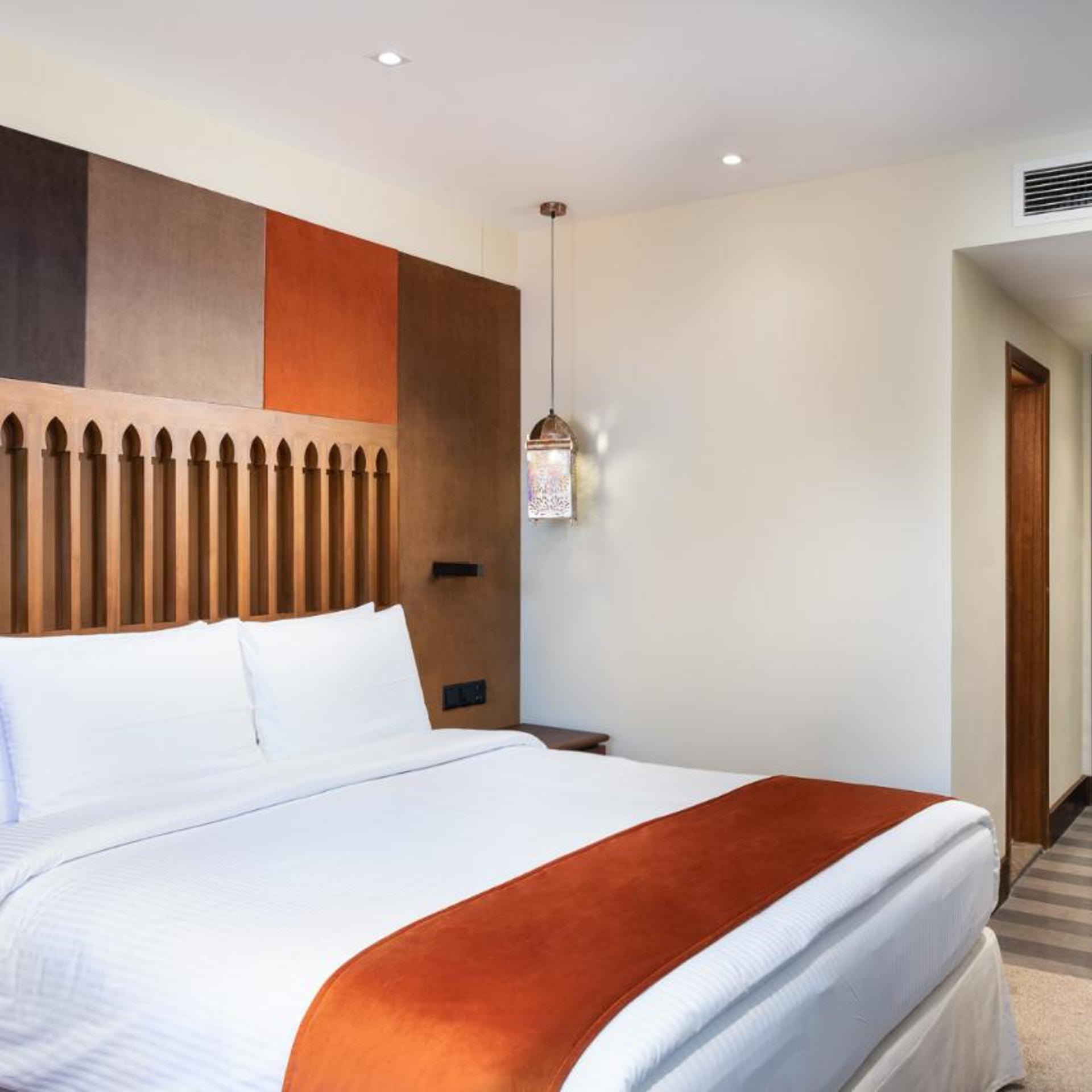 Superior Room H