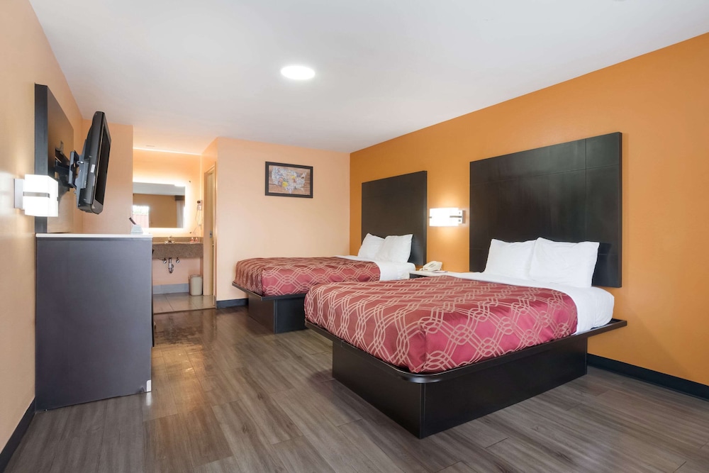 Econo Lodge Ripley 11/30