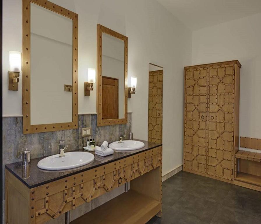 Suite, Valley View, Hot Tub