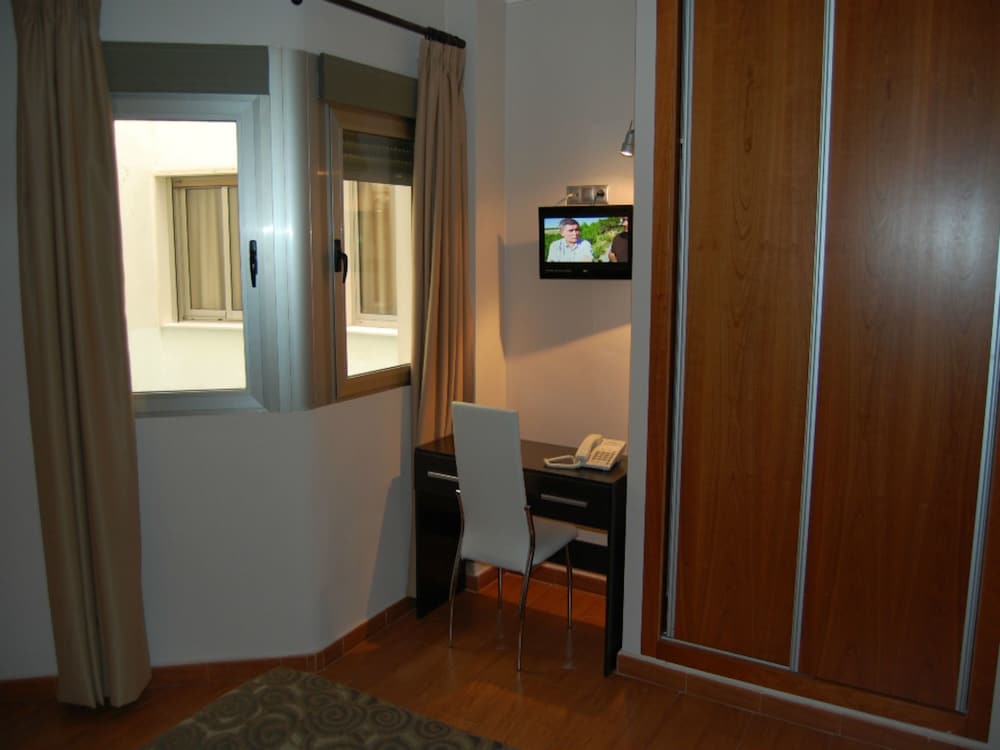 Hotel Almoradi 30/41