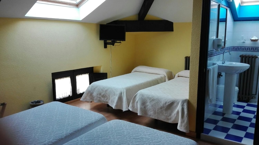 Hotel Casa De Indianos Don Tomas 15/29