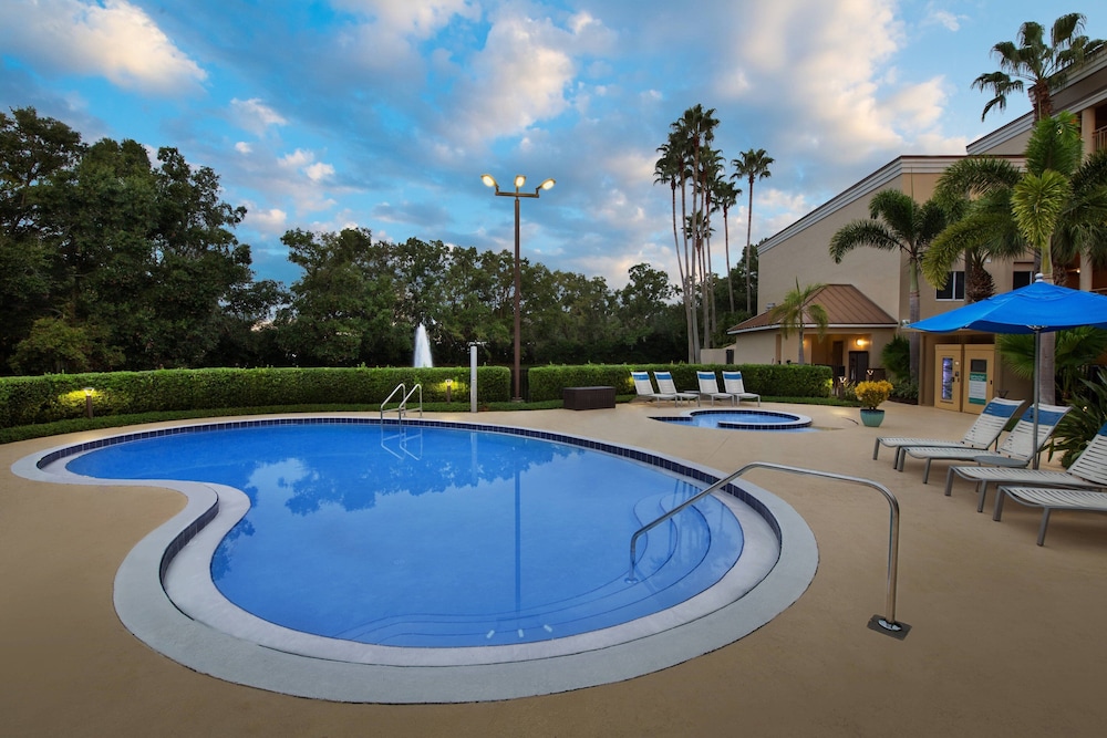 Marriotts Imperial Palm Villas 3/22