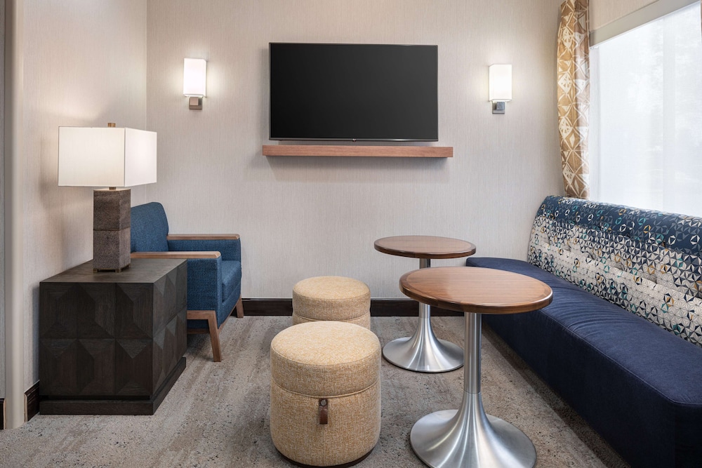 Hampton Inn Loveland 28/41