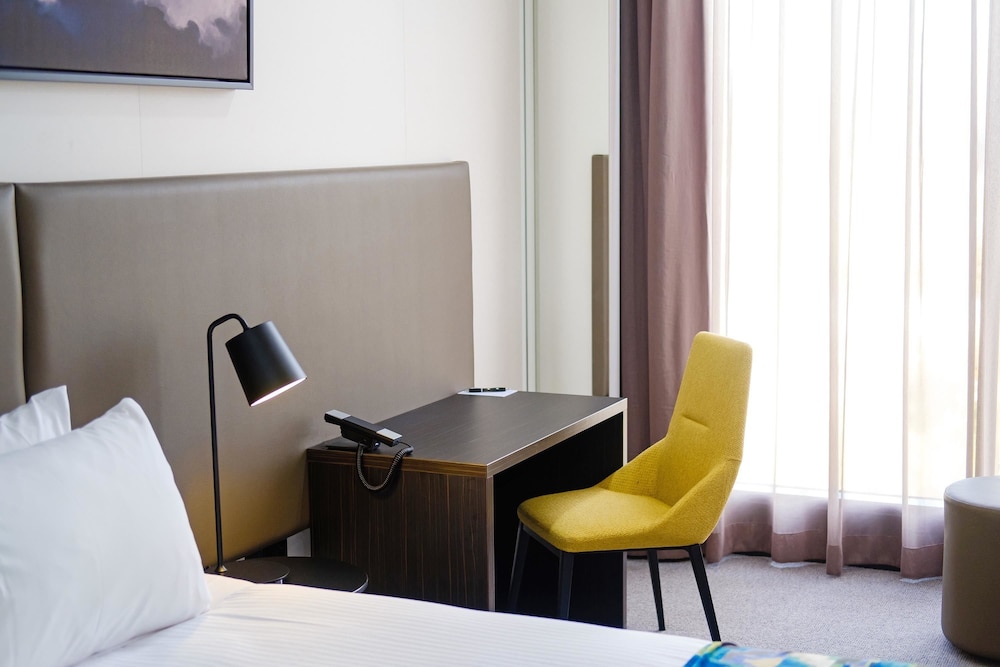 Mantra Albury Hotel 57/70
