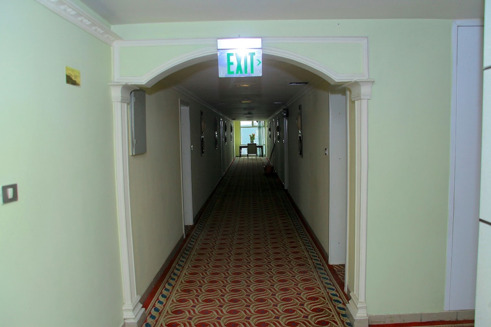Yoly Addis Hotel 4/50