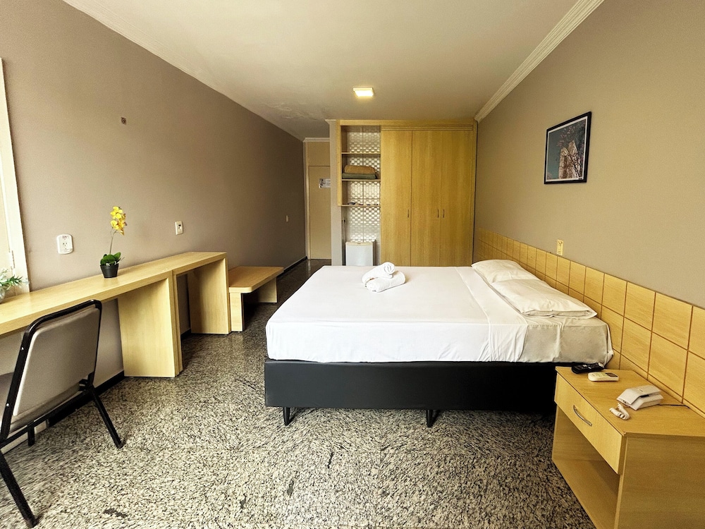 DELUXE, KING BED, CITY VIEW, ACCESSIBLE
