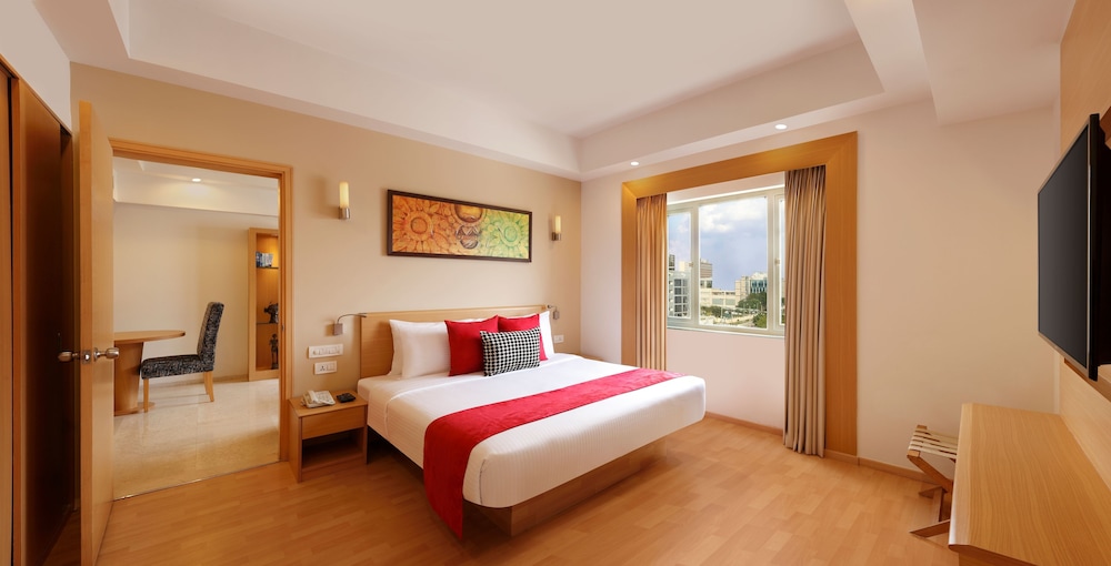 Lemon Tree Hotel Gachibowli Hyderabad 17/64