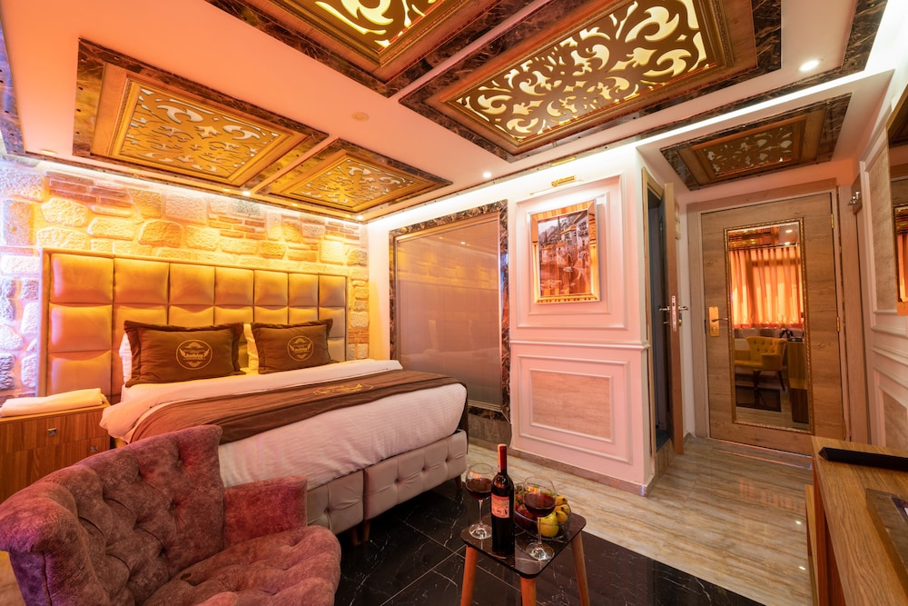 Holiday Business Otel photo5