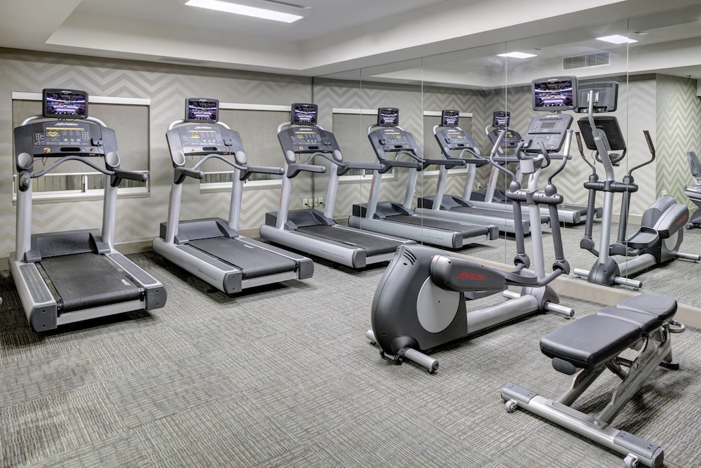 Residence Inn Cleveland Independence 16/33