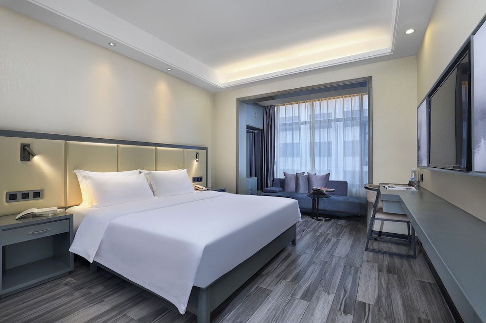SUPERIOR, DOUBLE BED