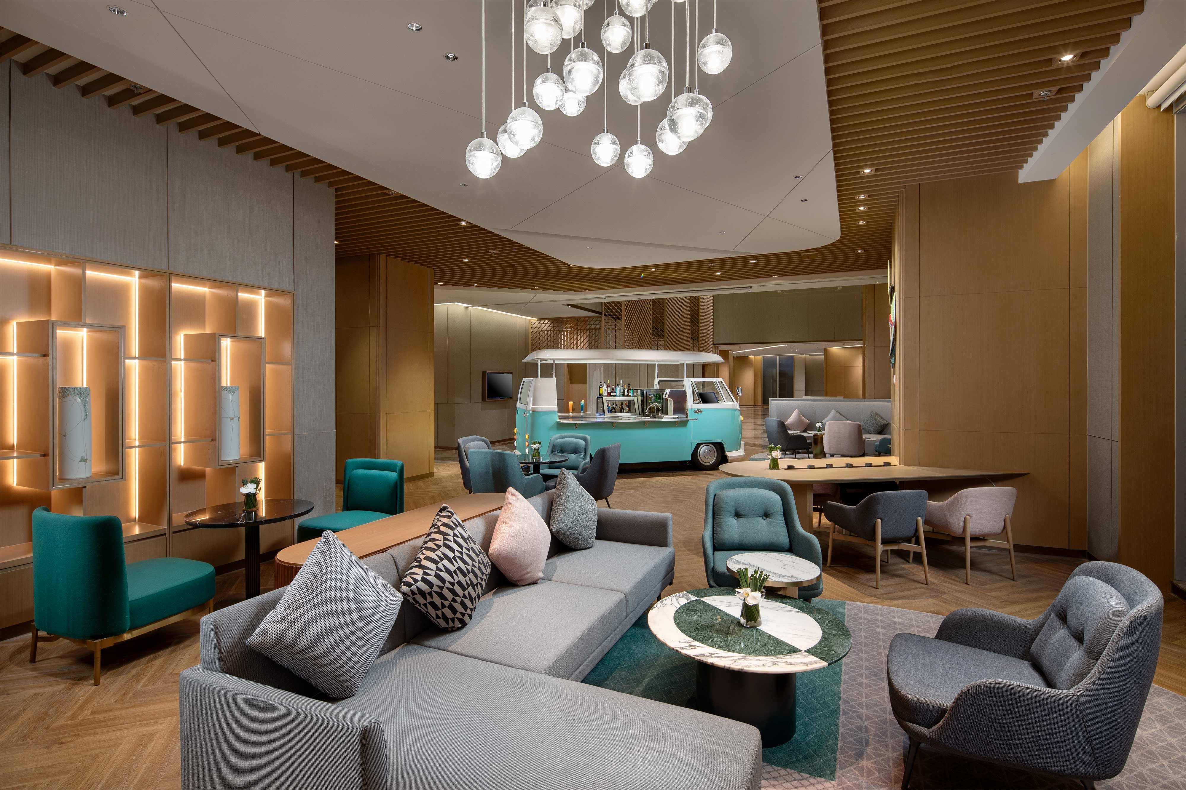 Holiday Inn Wuxi Central Station 29/56