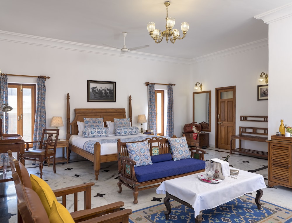 RATAN VILLAS 14/31