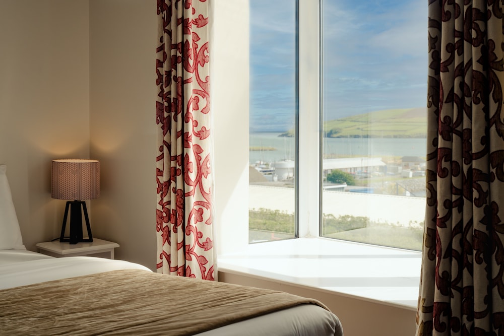 Dingle Harbour Lodge 8/39