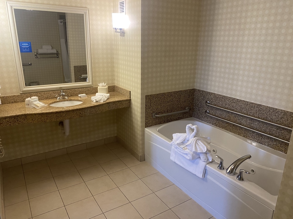 Hilton Garden Inn Palmdale 19/64