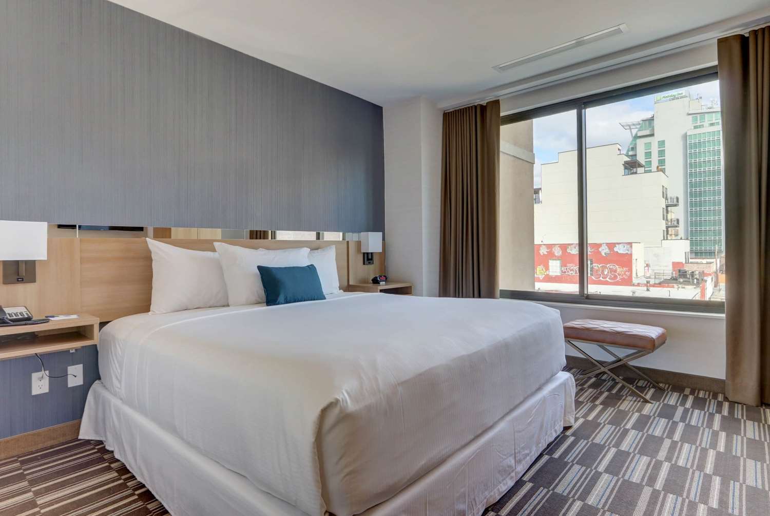 Microtel Inn By Wyndham Long Island City 30/60