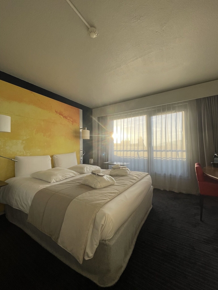 MERCURE ROUEN CENTRE CATHEDRALE 21/76