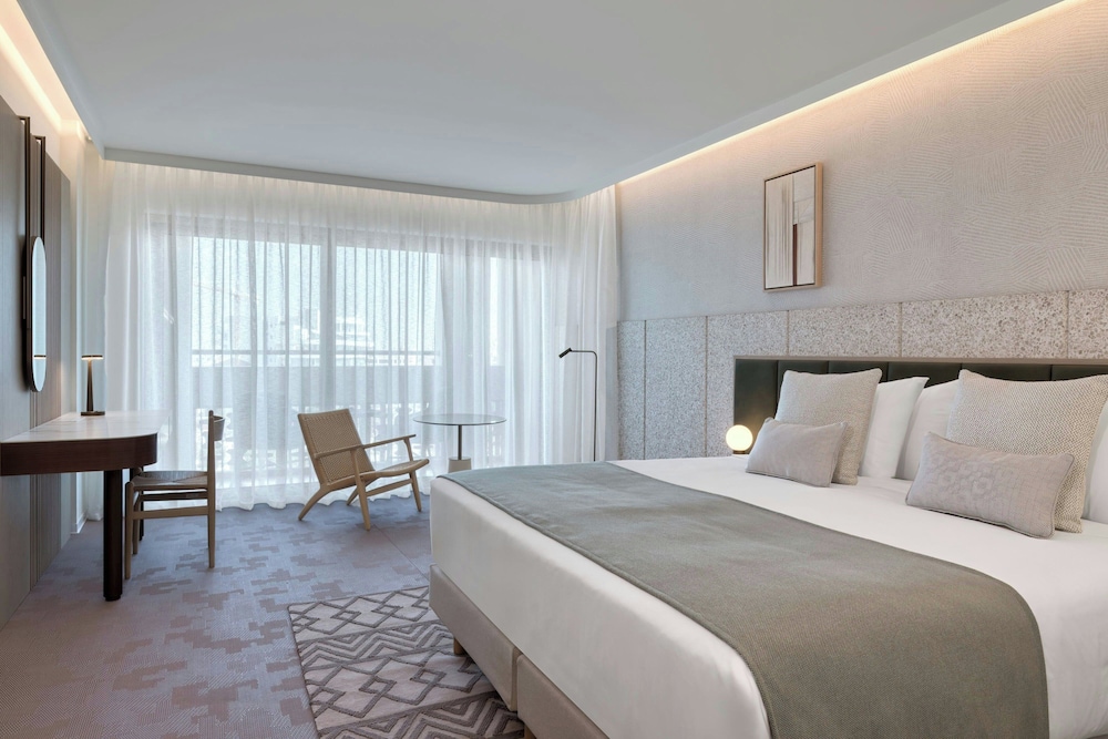 Room at The Landmark Nicosia, NICOSIA