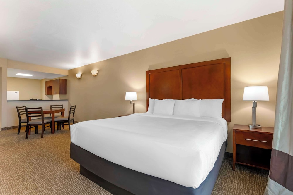 Family Suite, 2 King Beds