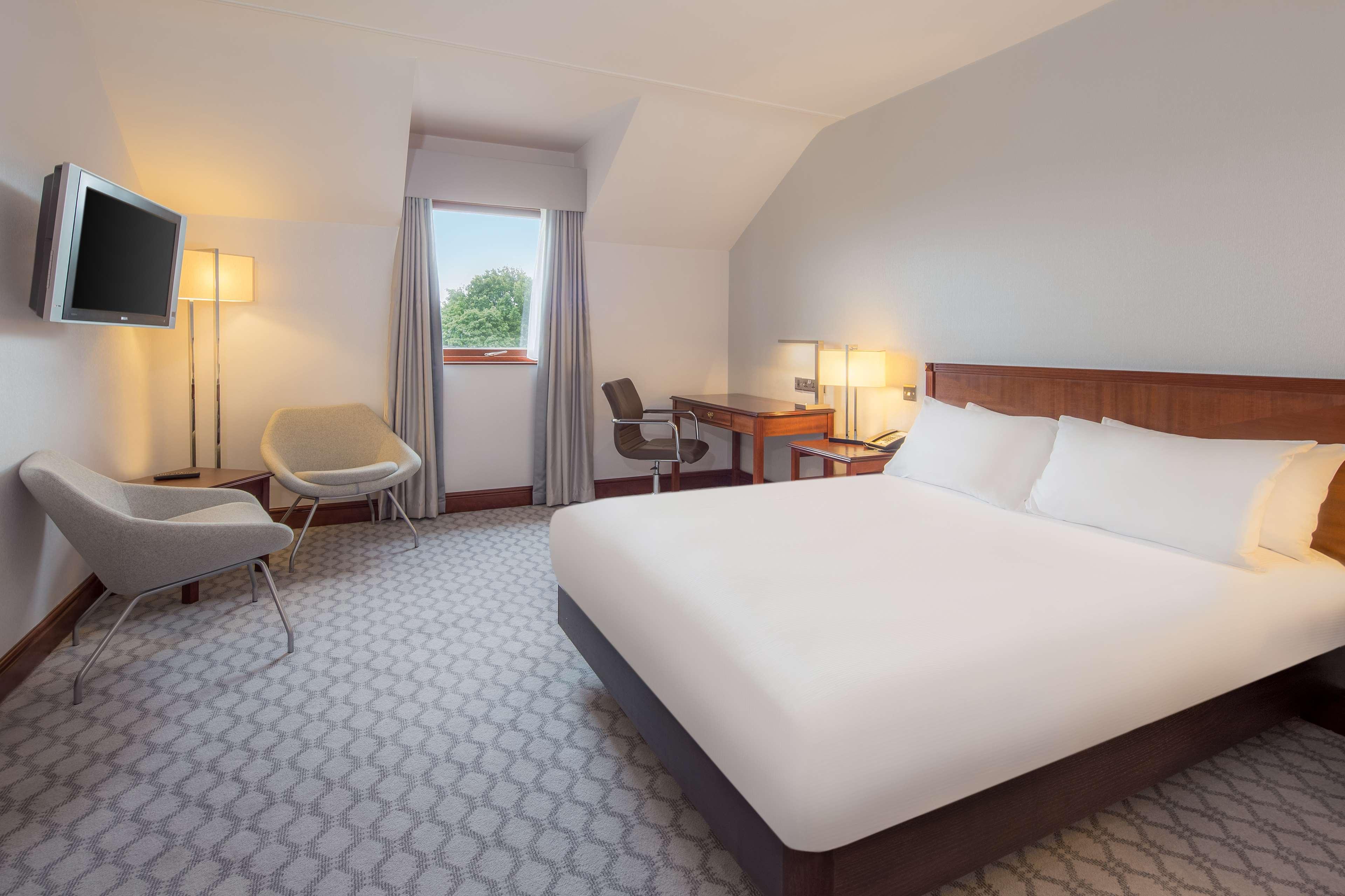 1 BEDROOM, SUITE, DOUBLE BED
