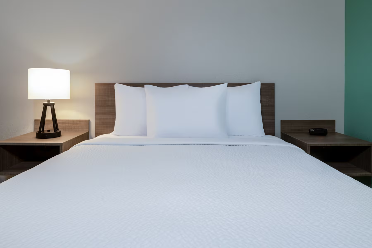 ECHO Suites Extended Stay by Wyndham Aurora Denver 23/31