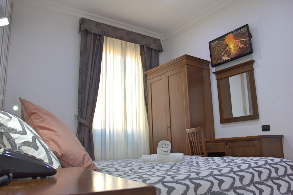 Hotel Ciao 34/69