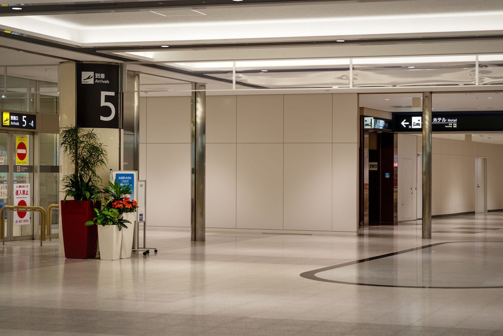 Air Terminal Hotel 7/32