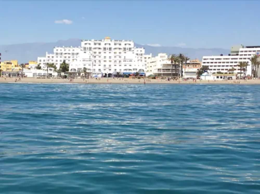 Bahia Serena 36/45