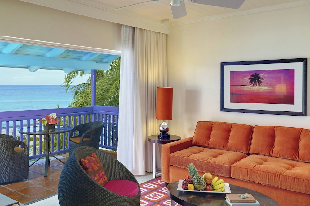 Crystal Cove by Elegant Hotels - All-Inclusive 31/50
